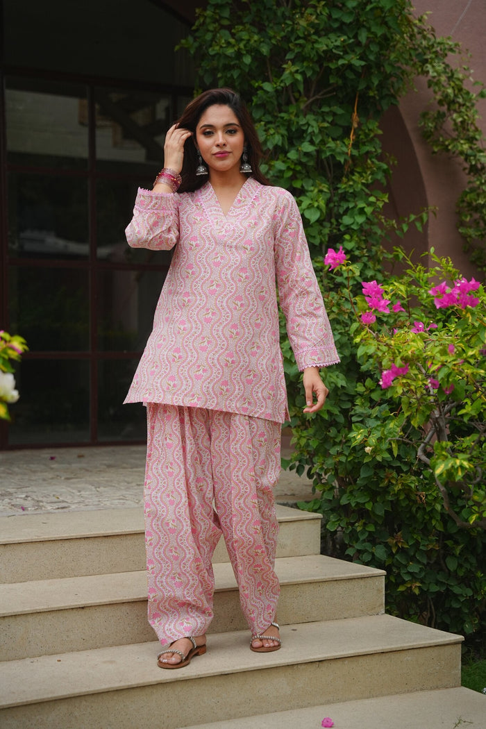 Soft Pink Era Farshi Set