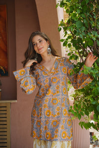 Jaal Farshi Salwar Set