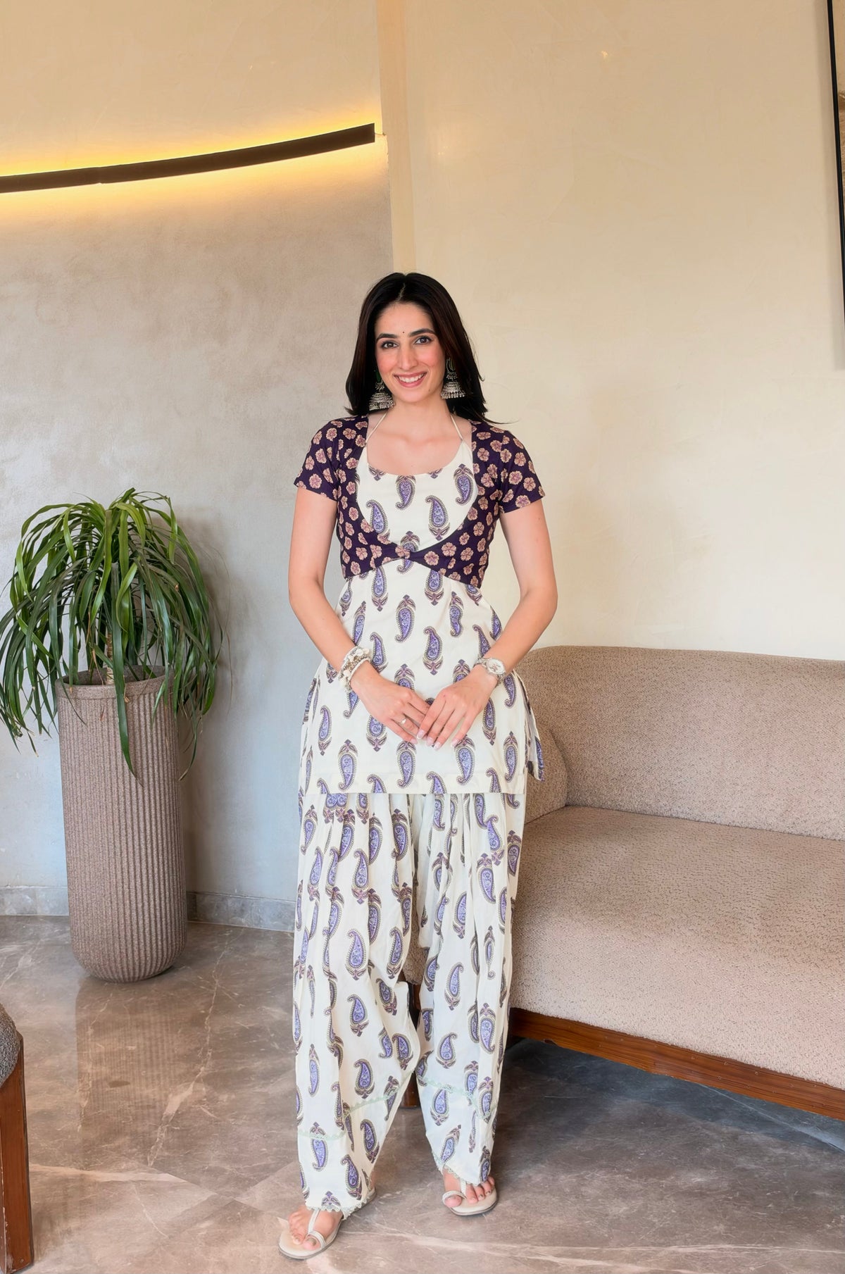 Noorani Farshi Set - front
