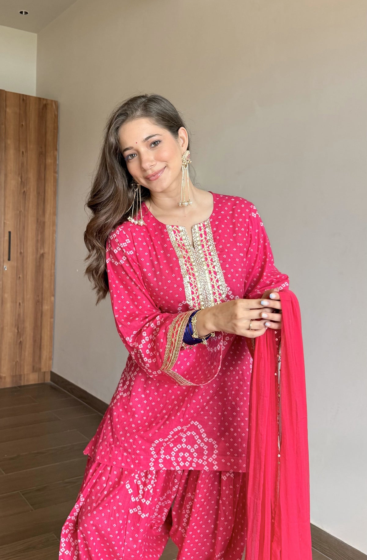 Gulab Rosette Farshi Salwar Set